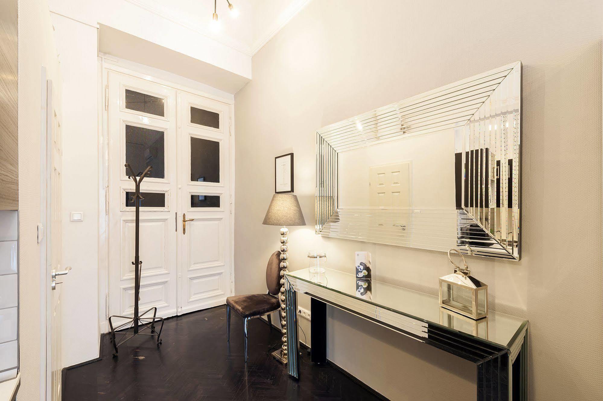 Play Apartments Budapest Luaran gambar